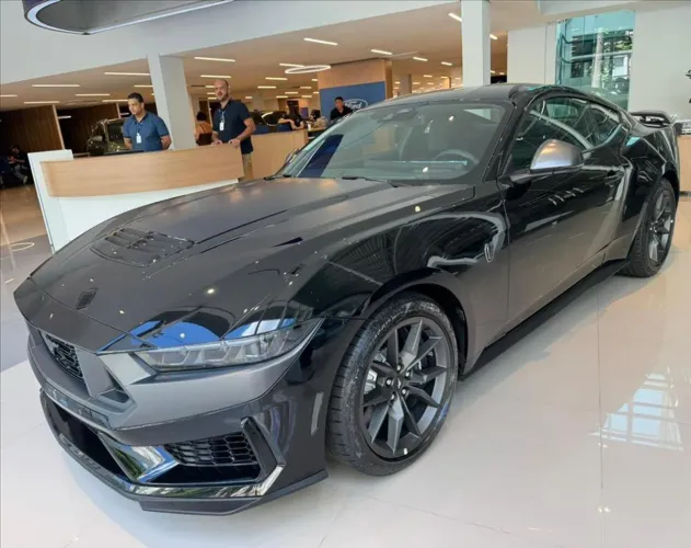 Ford Mustang DARK HORSE 5.0 V8 AUT. 2025