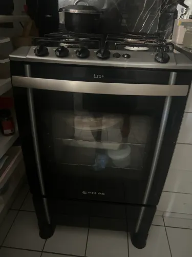 Vendo fogão atlas 4 bocas 
