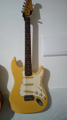 Troco guitarra strato em um pc