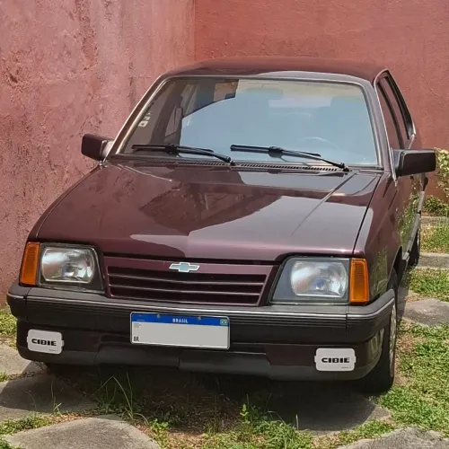 Chevrolet Monza Classic SE 2.0 /mpfi E EFI 2P E 4P 1990