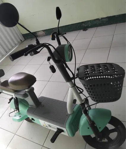 Moto elétrica a venda