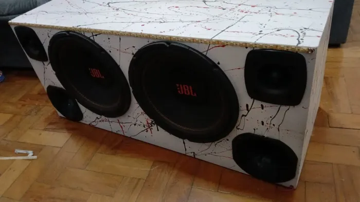 Caixa Som Com 2 Bocas 12 JBL