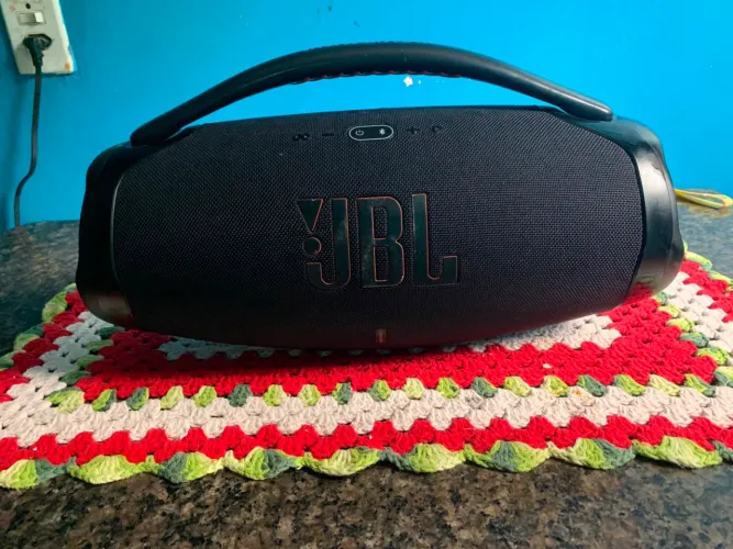 Vendo Caixa de som JBl Bombox 3