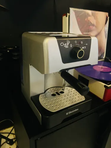 Máquina expresso cafeteira vaporizadora