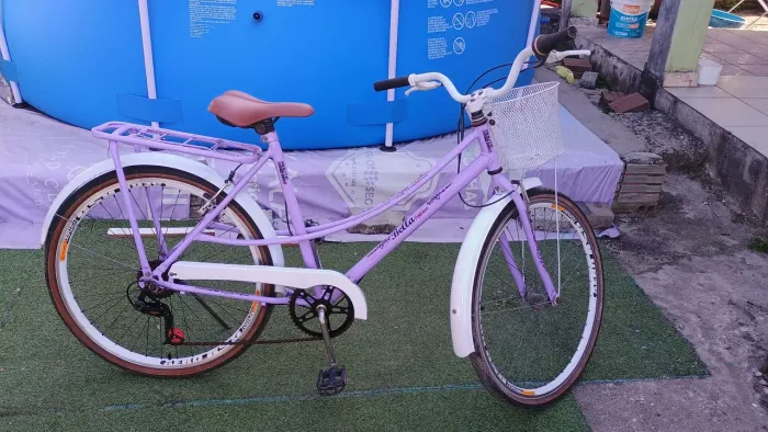 BIKE ARO 26 FEMININA SEMI-NOVA