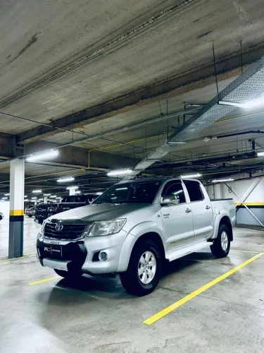 Toyota Hilux CD SR 4X2 2.7 16v/2.7 Flex Aut. 2013