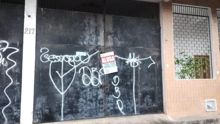 Imóvel para aluguel possui 115 metros quadrados com 2 quartos