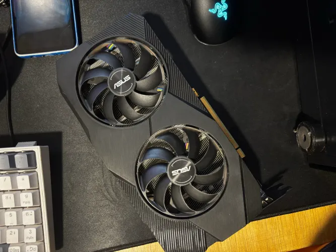 Placa de vídeo Asus  rtx  2060 