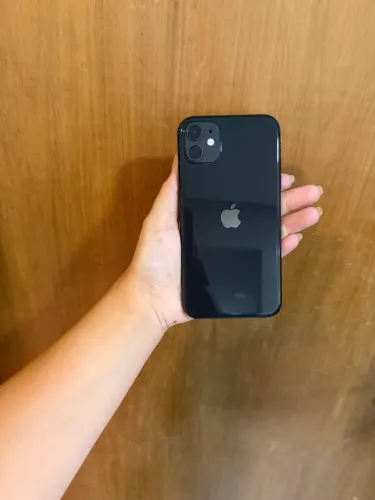 iPhone 11 64GB
