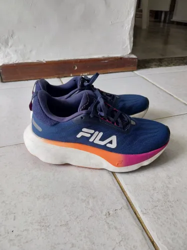 Tênis de corrida fila float