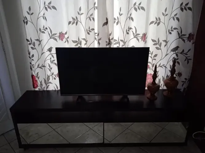 rack, 1,80 de largura e 40cm de profundidade