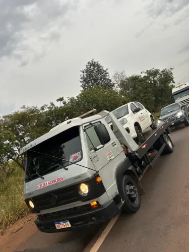 Guincho à venda VW 8.160