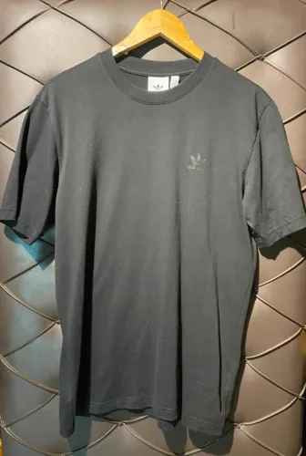 Camisa Adidas All Black M - Nova, Nunca Usada