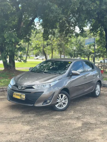 Toyota Yaris XL Sedan 1.5 Flex 16V 4P Mec. 2019