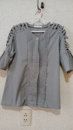 Blusa(tipo bata) (Desapego)