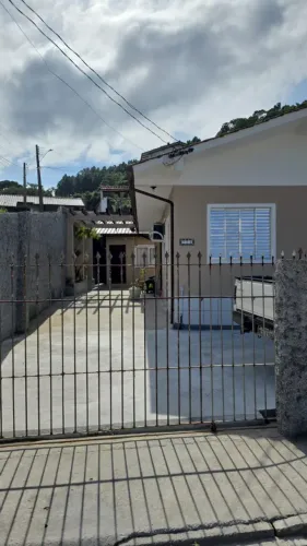 CASA 2 QUARTOS ITACORUBI