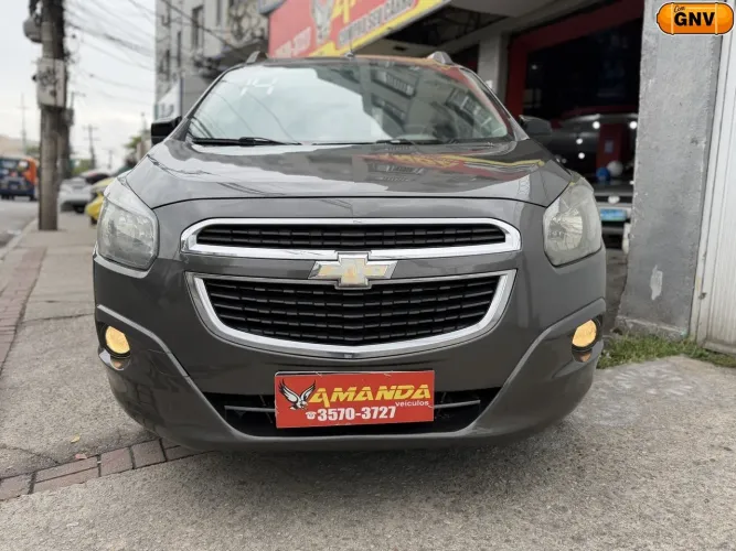 Chevrolet Spin Advantage 1.8 8V Econo.flex 5P Aut. 2014