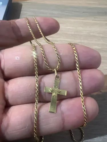 Corrente cordao baiano ouro 18k com pingente crucifixo 