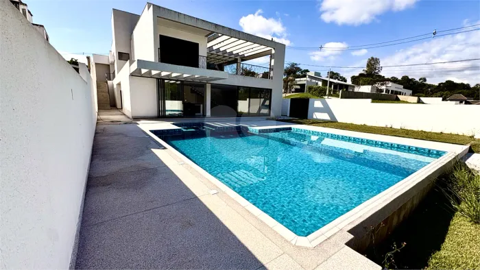 Casa à venda com 3 suítes no condomínio Ibirapuera, Sorocaba - SP