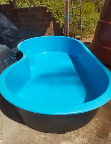 Piscina em Fibra modelo Feijão para seu Lar de 3.15X1.65X0.65, Direto da Fábrica.