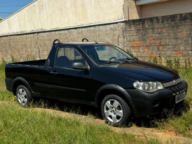 Fiat Strada 1.4 MPI Fire Flex 8V CS 2012