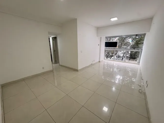 Apartamento com 3 Quartos para alugar, 140m² - Praia da Costa