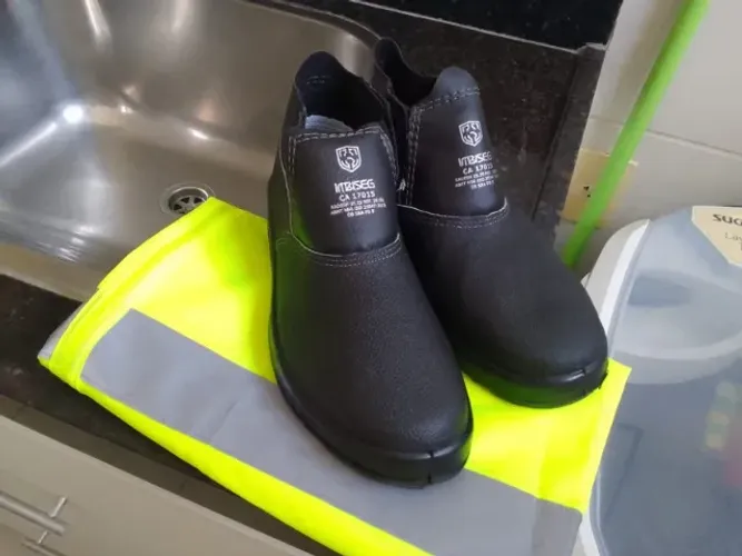 Kit Bota e Colete entregador (bota tam. 37)