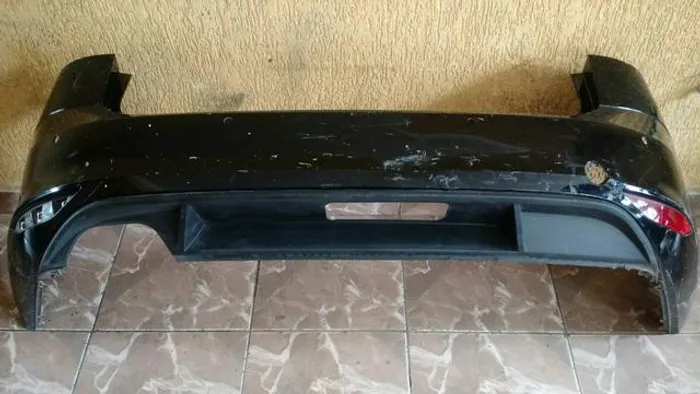 Parachoque traseiro Volkswagen Jetta Variant