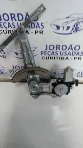 Máquina de vidro elétrico porta traseira direita Nissan tiida.