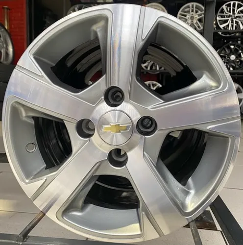 Rodas Chevrolet Onix LTZ aro 14