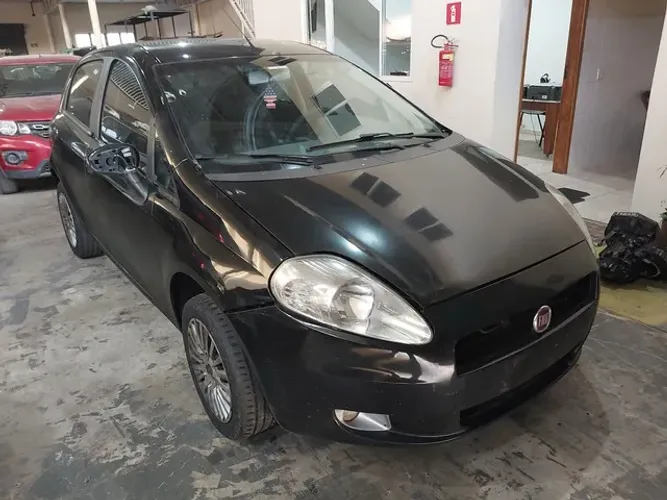 Sucata Fiat Punto 1.4 2008 Para Retirada de Peças