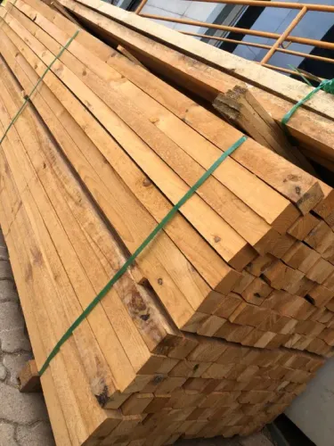 Caibro pinus bruto 5x5x3mts 