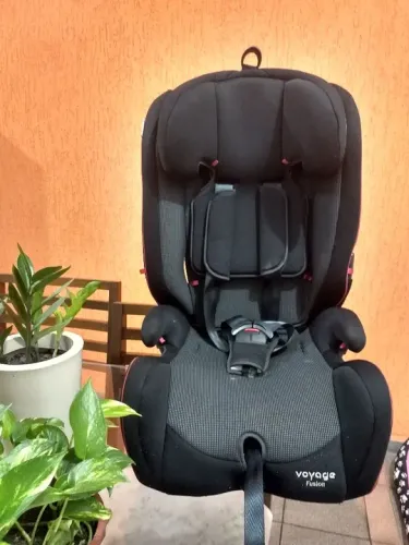 Assento automotivo infantil Voyage