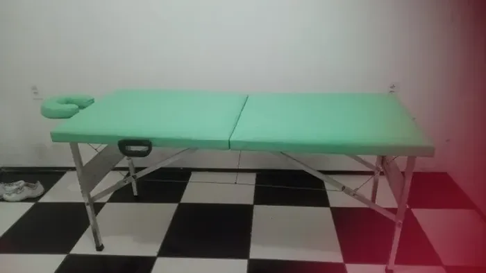 Maca portátil para depilação ou massagem