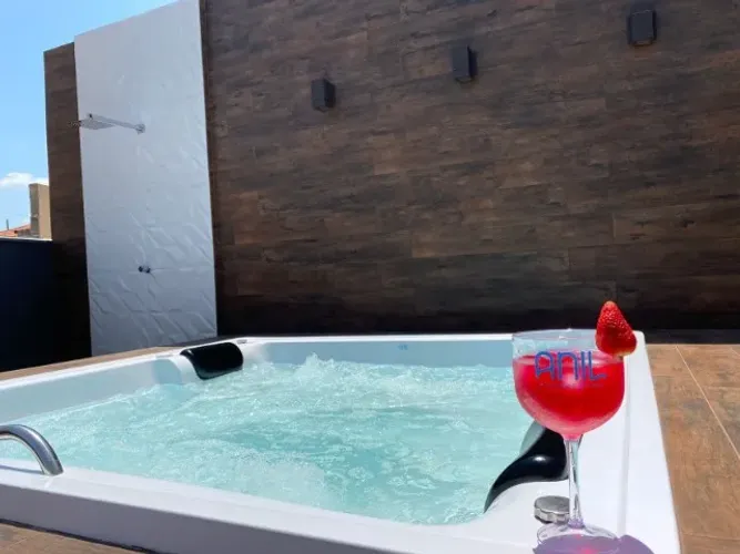 VI-Spa de 4 lugares para area externa