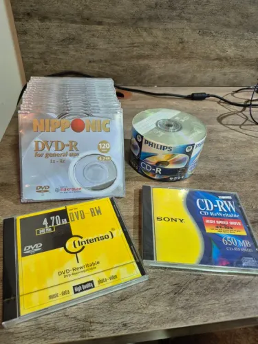 Kit de Mídias para Gravação - DVD-R, DVD-RW e CD-RW