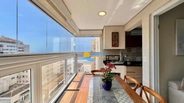 Apartamento beira-mar com vista Pitangueiras Guarujá
