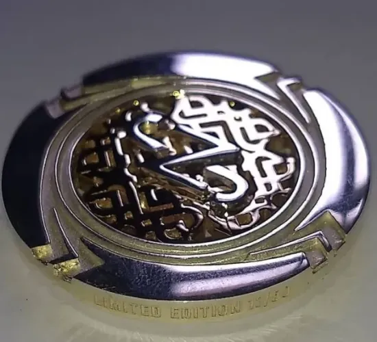 "Coin" (protetor de cartas de Poker)