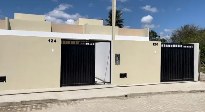 Casa 2/4 com escritura grátis e subsídio de 55.500,00