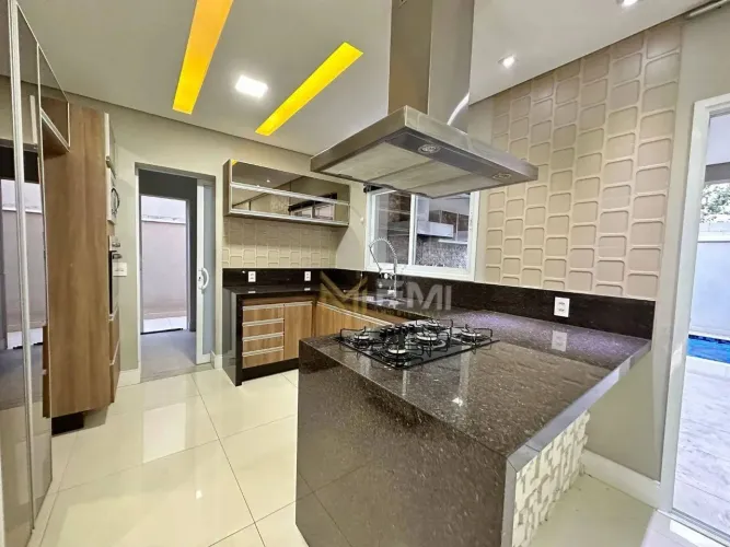 Sobrado com 4 dormitórios à venda, 236 m² por R$ 1.380.000,00 - Residencial Real Park Suma