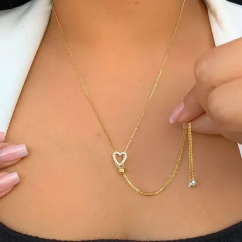 Colar gravatinha de Coração Dourado com Zircônias