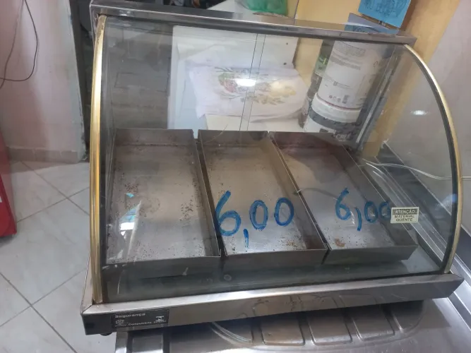 Estufa quente para salgados