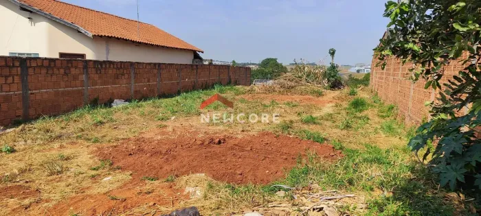 Lote em Rua Leonor Martins Junqueira - Vivenda Cote Gil - Olímpia/SP