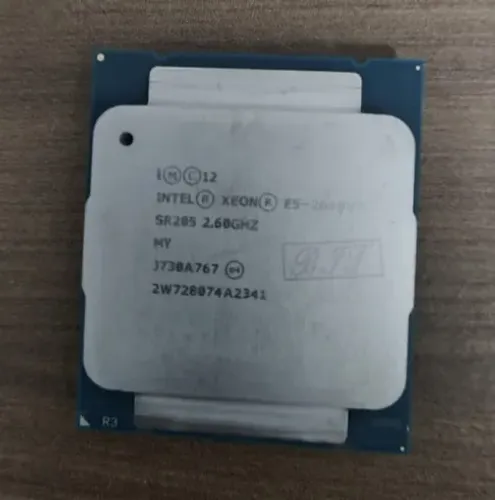 Processador Xeon E5 2640 v3 Sr205 2.6ghz  Lga2011-3 