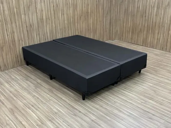 Tamanho queen base ideal para seu quarto.