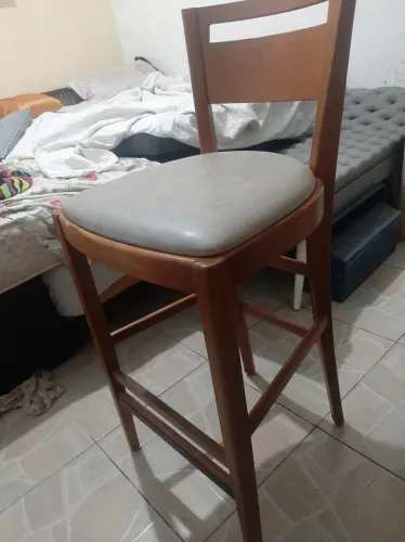 Cadeirão de restaurante