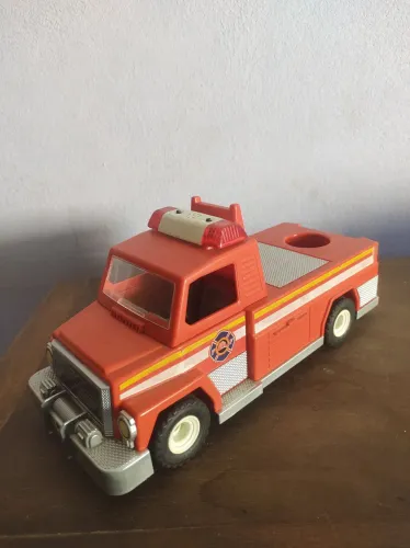 Caminhão de Bombeiro de Brinquedo Antigo