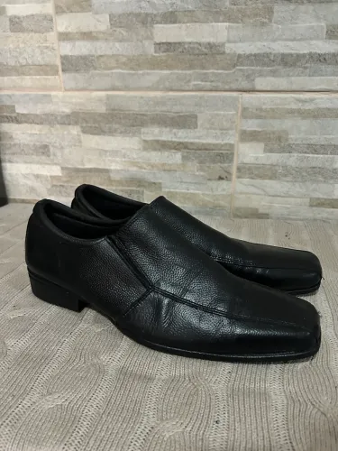 Sapato social preto Winno 44