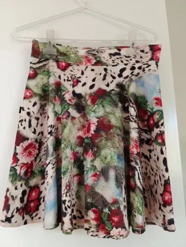 Saia cetim godê estampada M/42