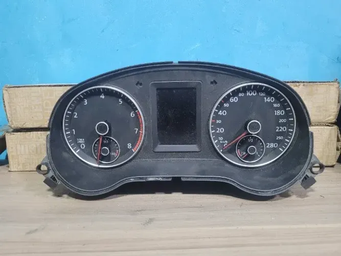 Painel de Instrumentos Volkswagen Jetta 2012 A2C53439505